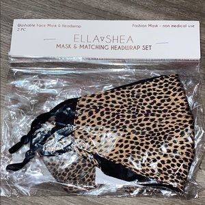 BRAND NEW ADORABLE MASK